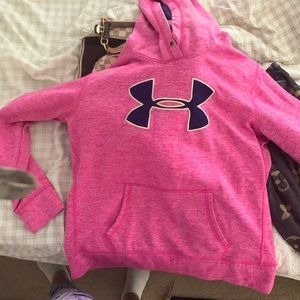 Under armor sweat shirt hoody